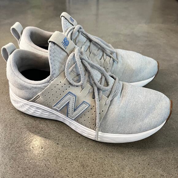 New Balance Gray lightweight running shoes womens 6.5 athleisure athletic casual - Picture 1 of 7